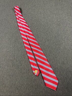 Class Club Gold Label 100% Silk Men’s Neck Tie Red Blue Diagonal Stripe